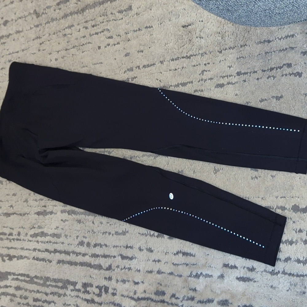 Lululemon Extra Mile Tight (Reflective 28") Black - Picture 9 of 15